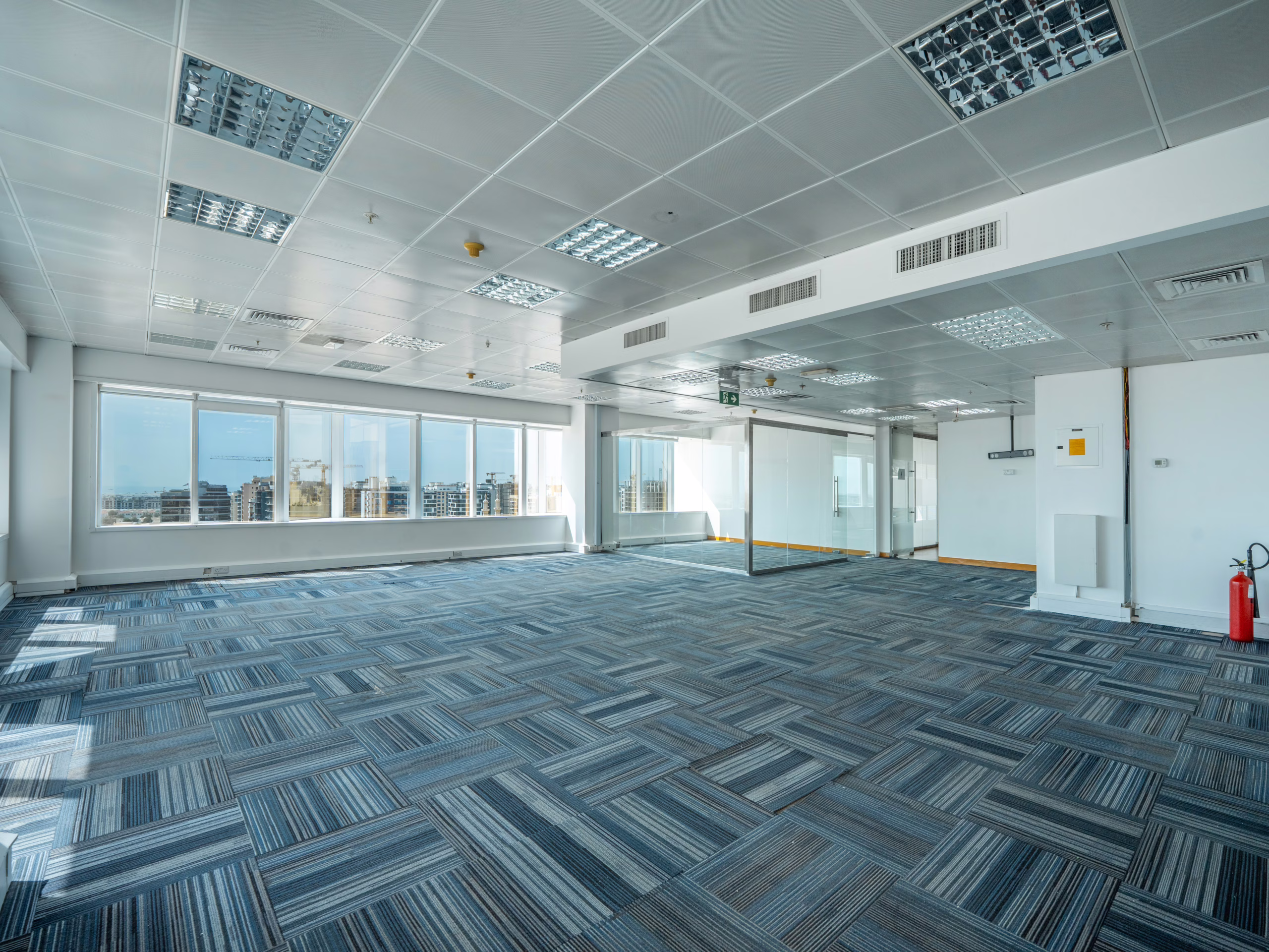 WFR02115-HDR