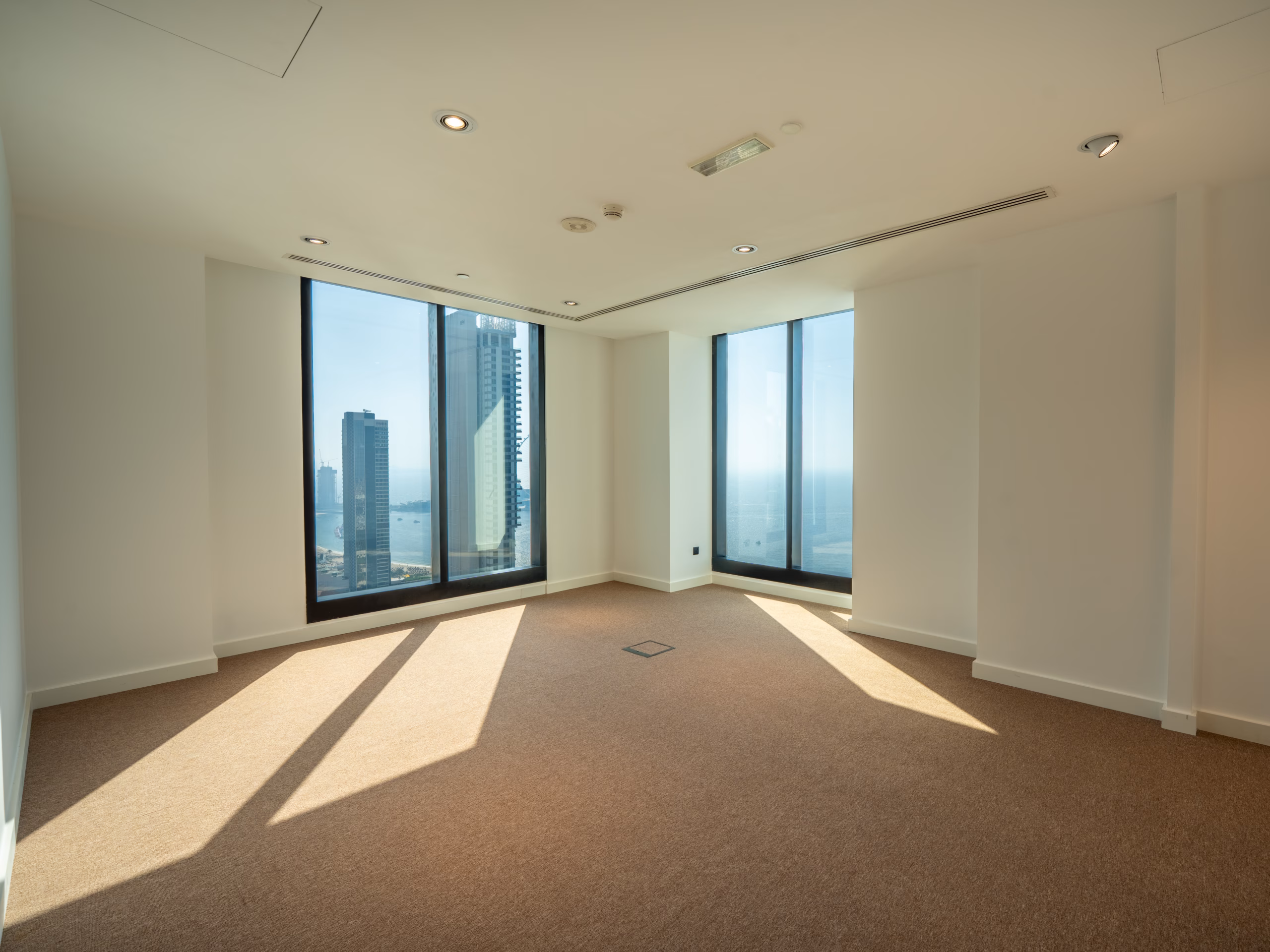 WFR07166-HDR