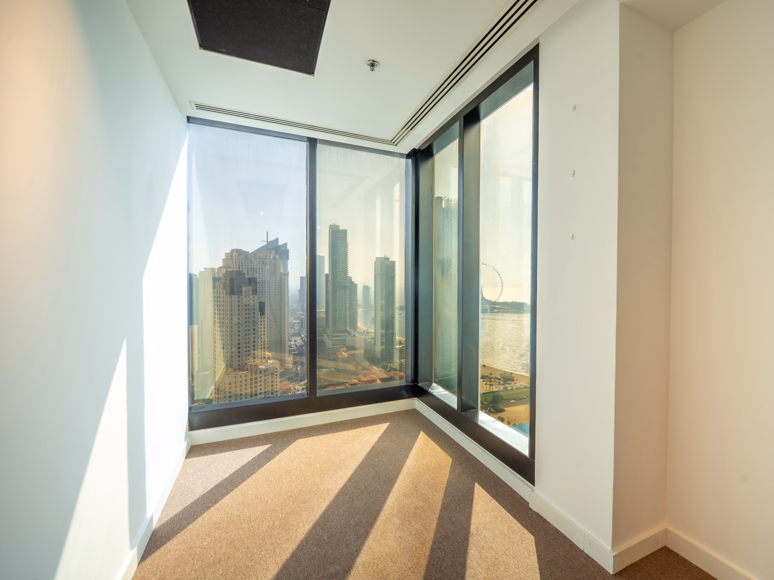 WFR07196-HDR