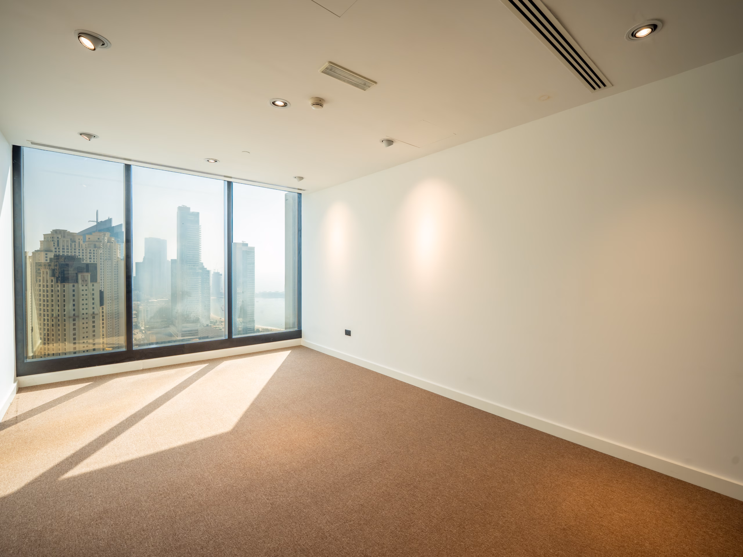 WFR07229-HDR