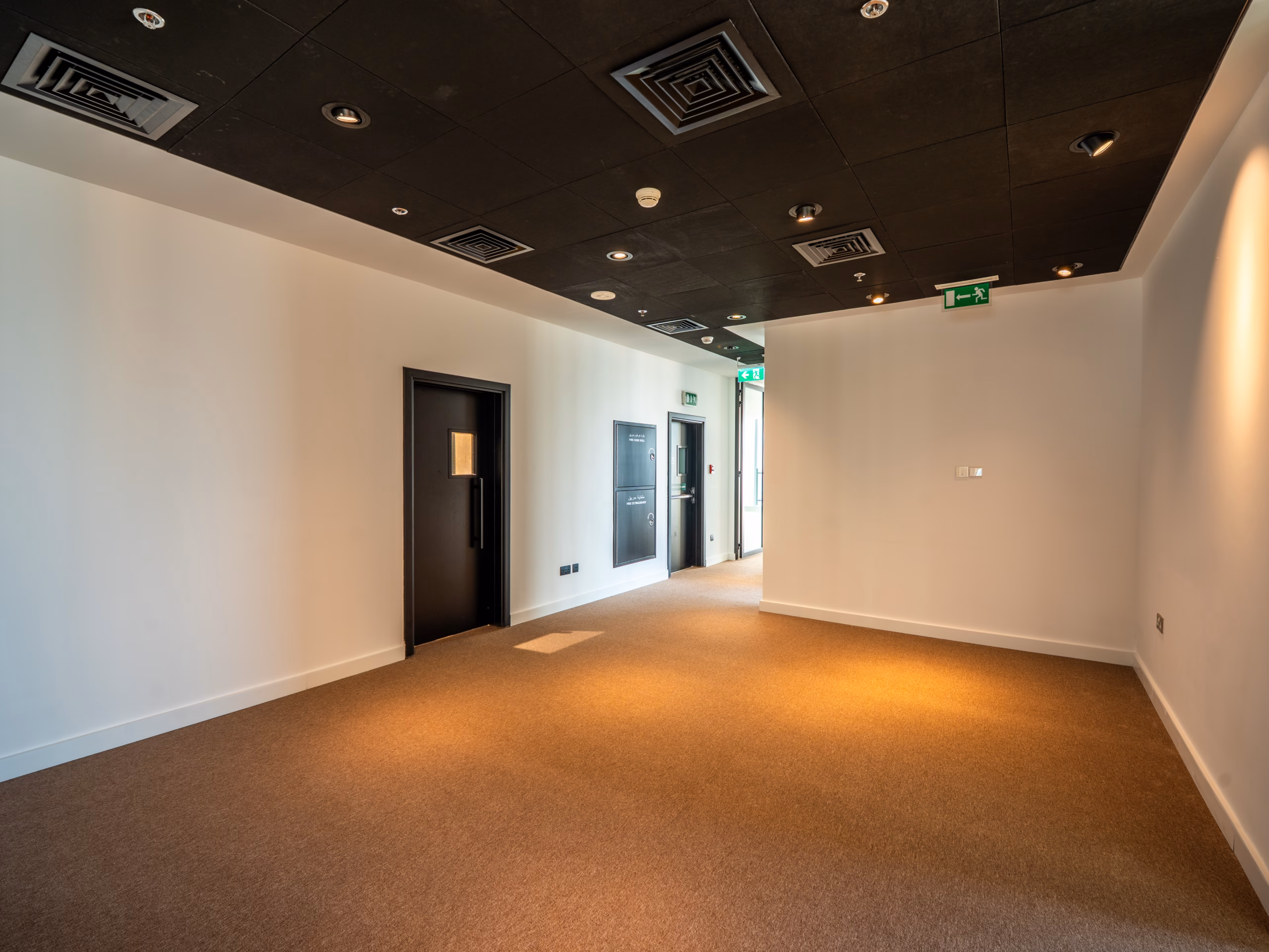 WFR07371-HDR