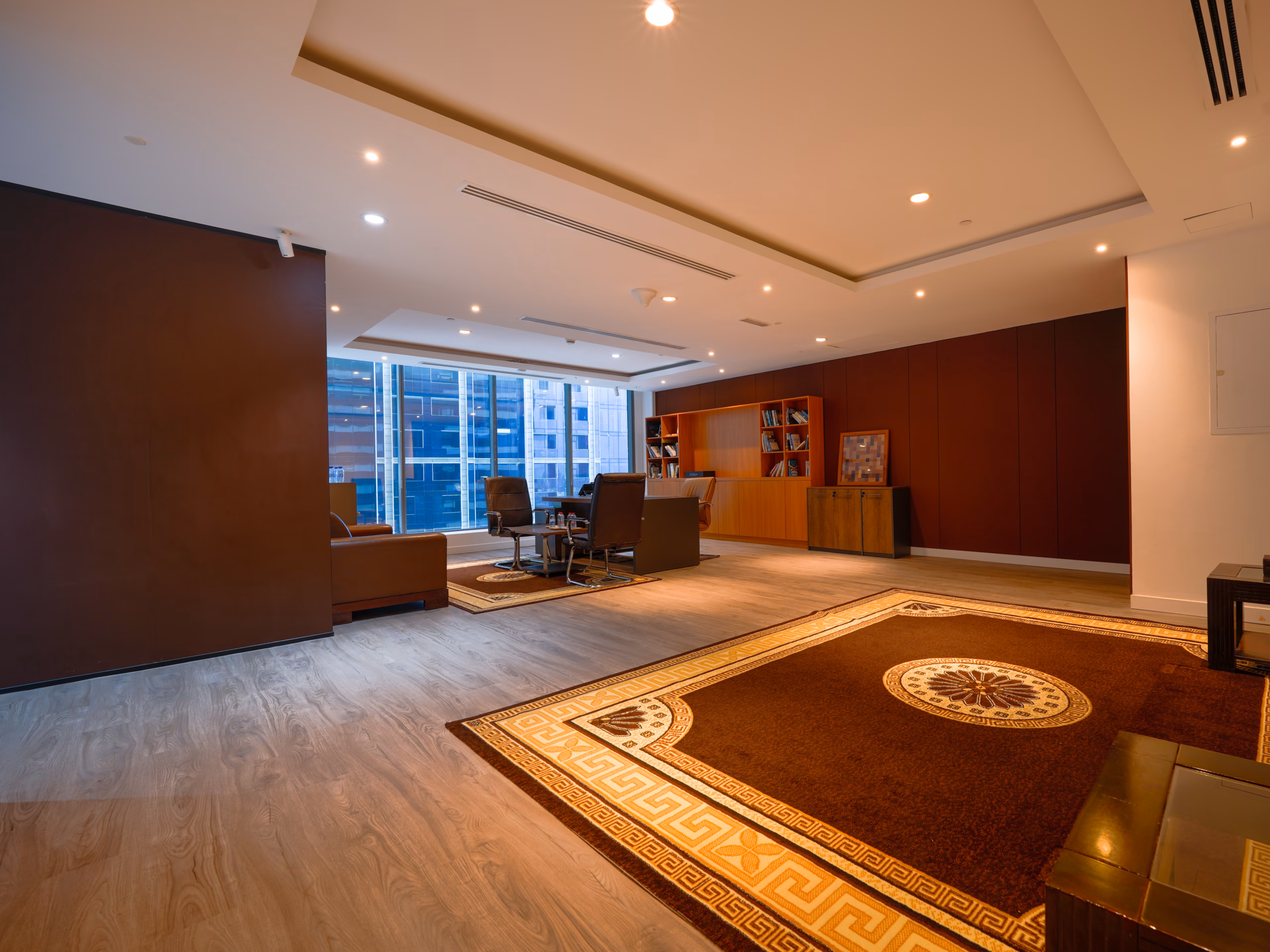 WFR01317-HDR